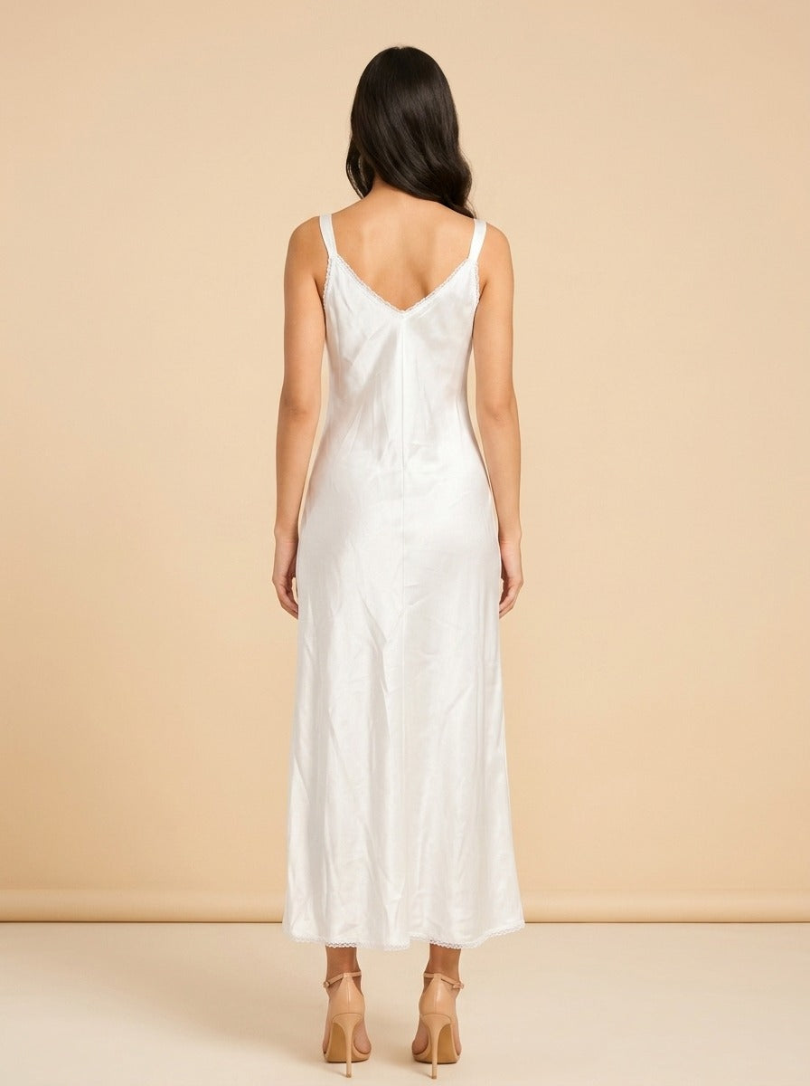 Bridal dress long model_back