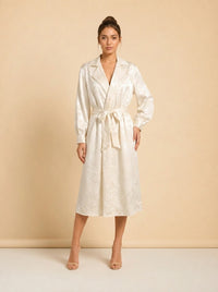 Bridal robe model_front