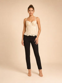 Corset model_front