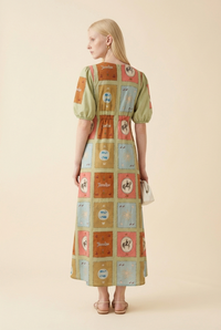 Titen Dress
