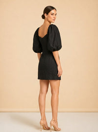model_over_shoulder