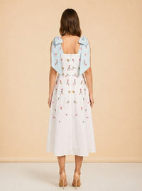 Melina model_back