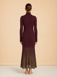 Mila Dress model_back